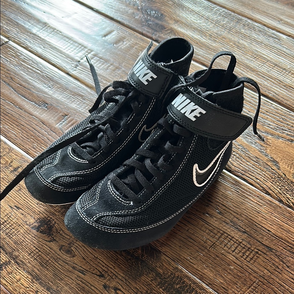 Nike Wrestling Shoes Black/White 1.5Y